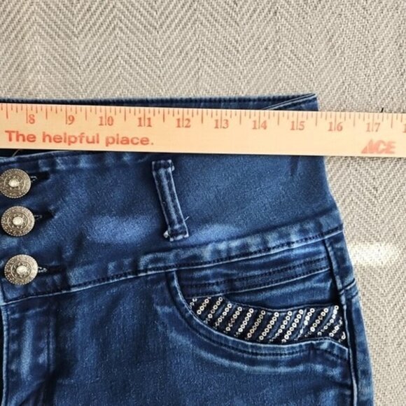 Tush Push Jeans Women's Size 15 (30x31) Rhinestone Sequin Embroidery Stretch - Picture 15 of 16